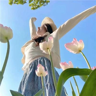 沙漠中的少年